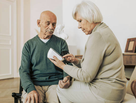 caregiver a lucca per anziani