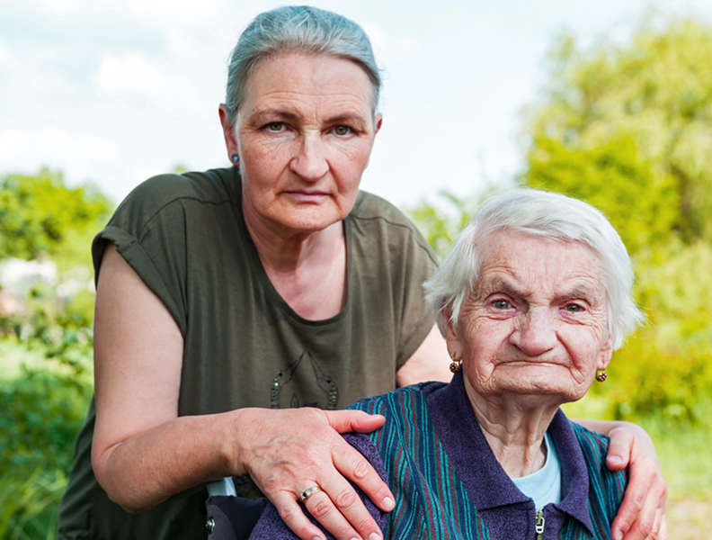 assistente familiare polacca con anziana